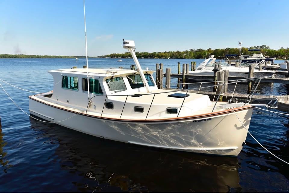 
								Duffy 35 Lobster Yacht 1998 full									